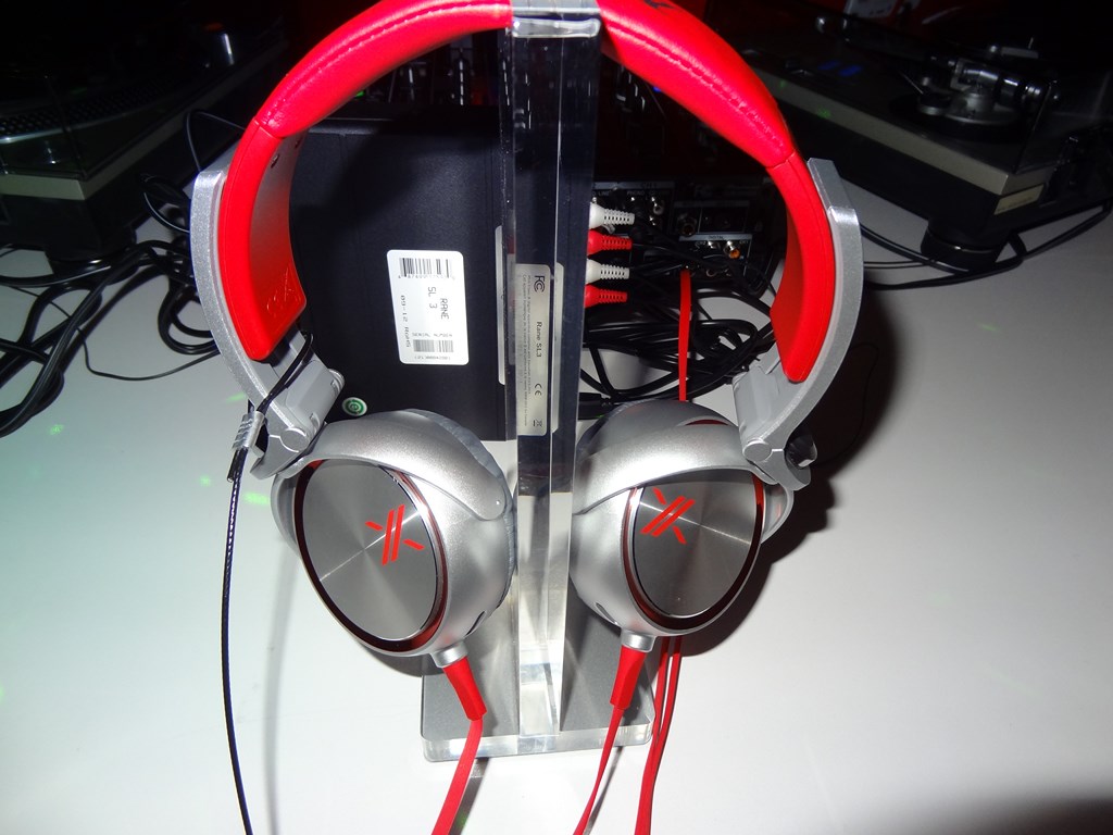 Sony CES 2013 X Headphones (15)