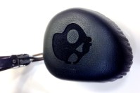 Skullcandy Navigator Headphones - G Style Magazine - Analie - Skull on Ear cup