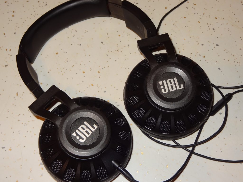 JBL Synchros S700  Headphones Front