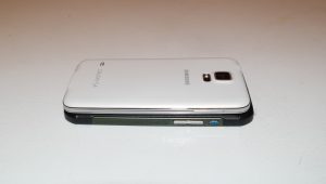 Samsung Galaxy S5 Active vs. Samsung Galaxy S5 3