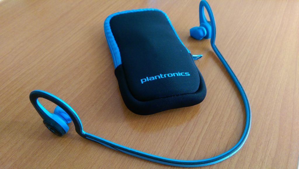 Plantronics Backbeat FIT Bluetooth ear-buds Review - carrying case 