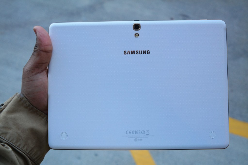 Samsung-Galaxy-Tab-S back