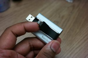 SanDisk iXpand Flash Drive  2