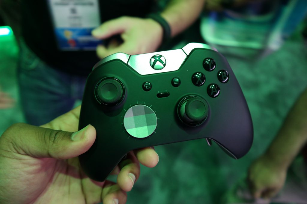 Xbox-One-Elite-Controller 4