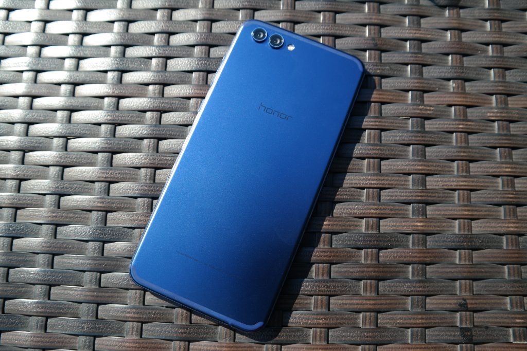 Honor View 10 Back