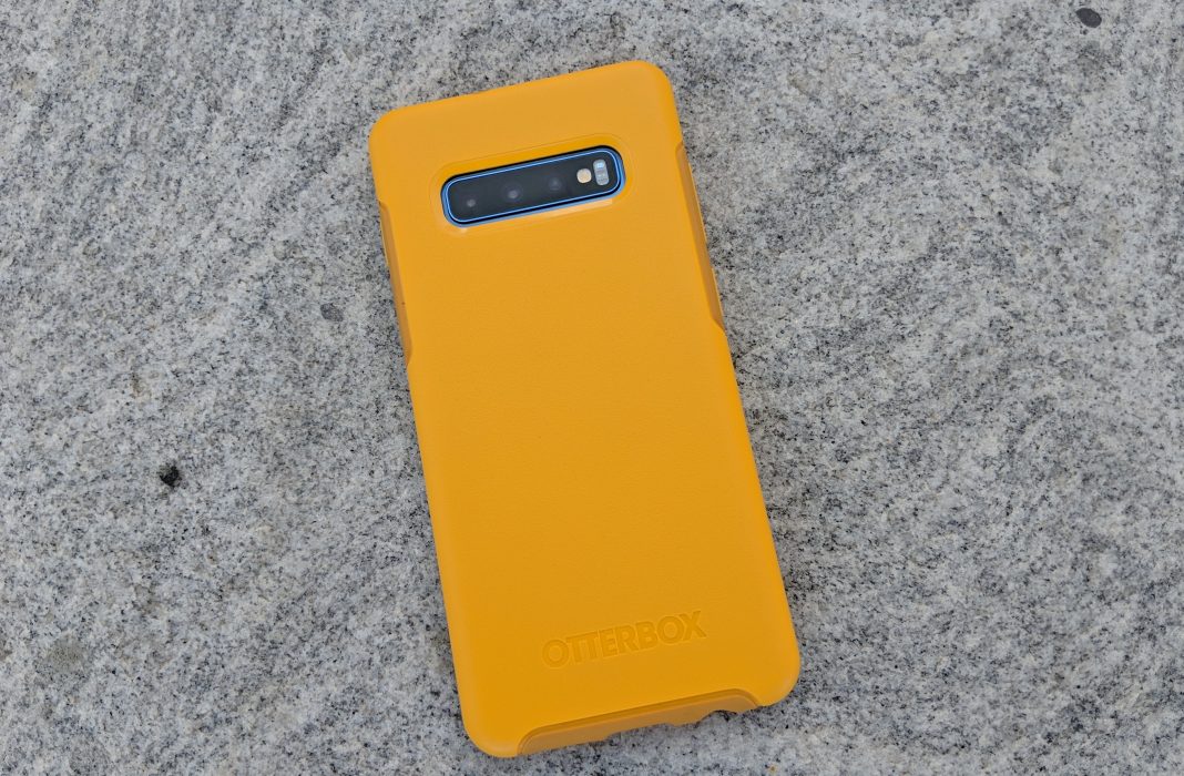 MY EYES!! Samsung S10 Case